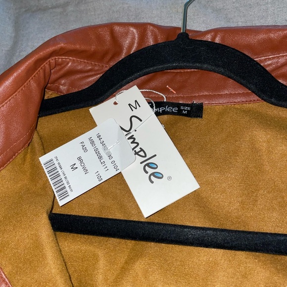 BNWT Brown Faux Leather Top with Belt - Picture 2 of 2